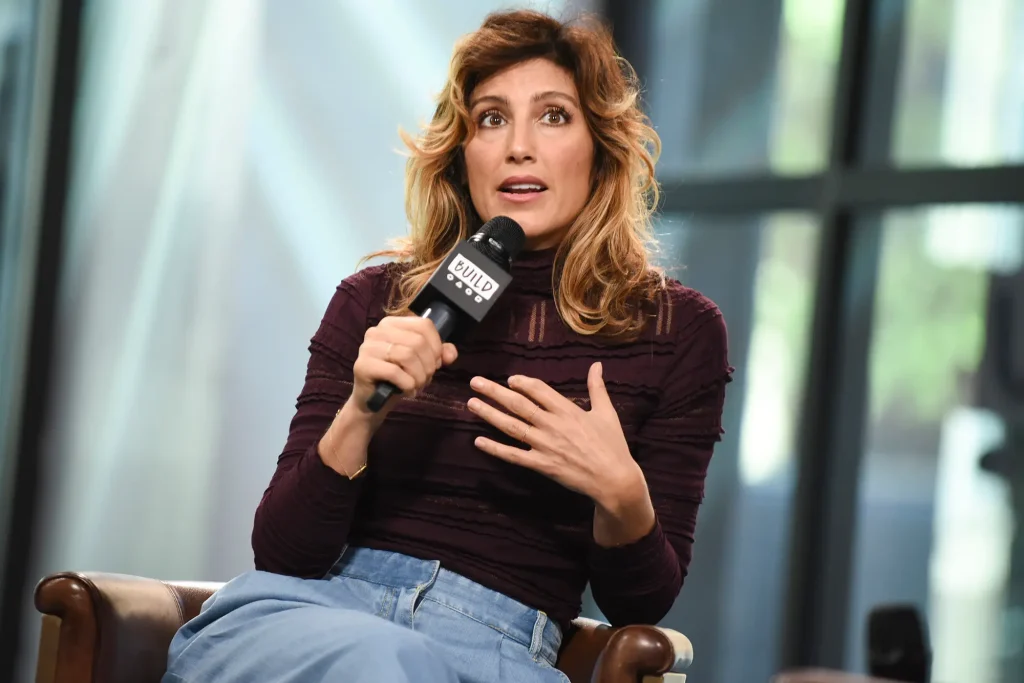 Jennifer Esposito: The Inspiring Talent Behind the Lens